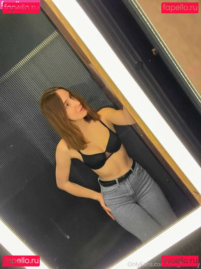 evaholiday Onlyfans Photo Gallery 