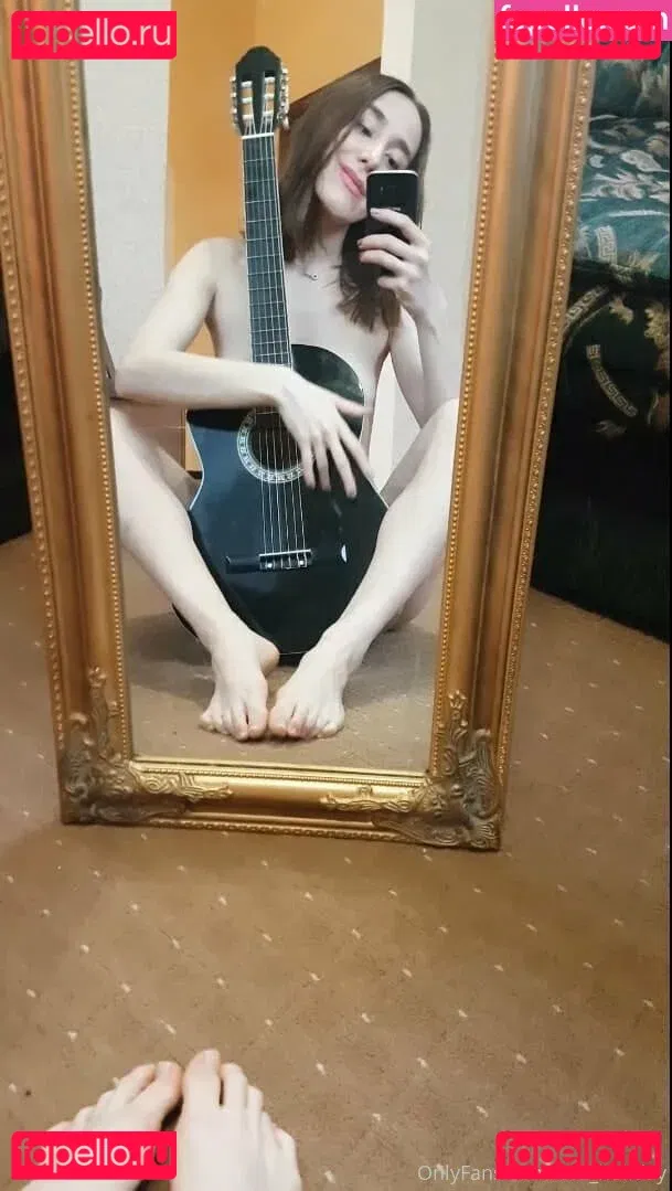 evaholiday Onlyfans Photo Gallery 