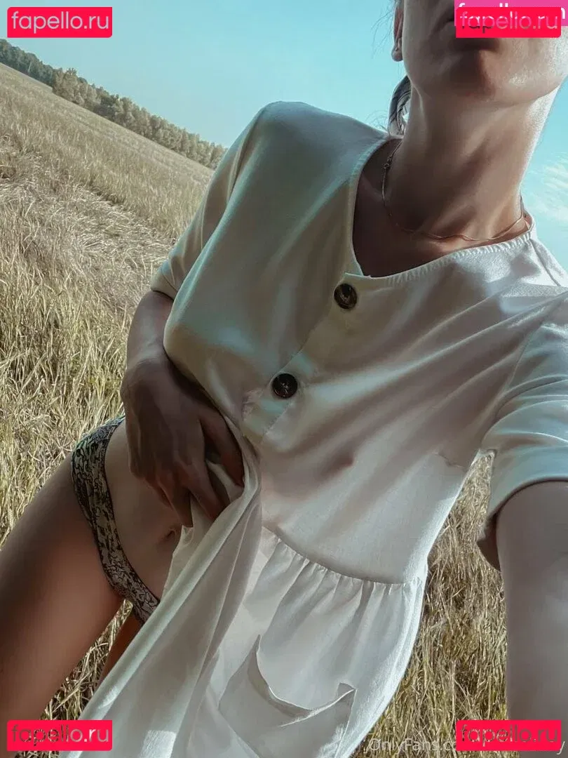 evaholiday Onlyfans Photo Gallery 