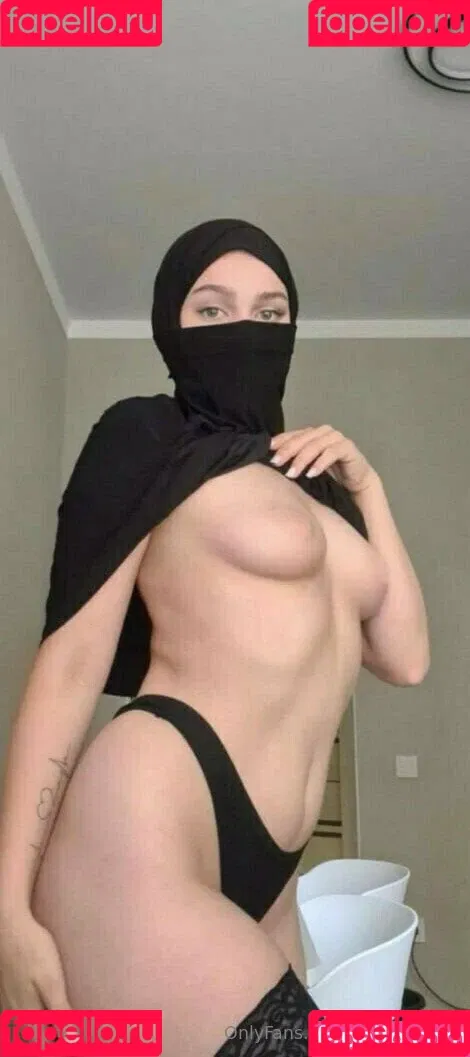 skinny_tyan Onlyfans Photo Gallery 