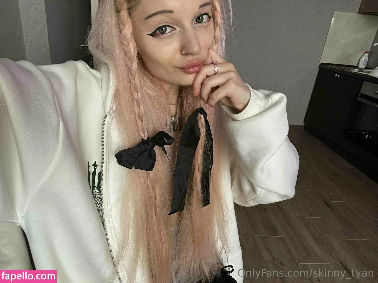 skinny_tyan Onlyfans Photo Gallery 