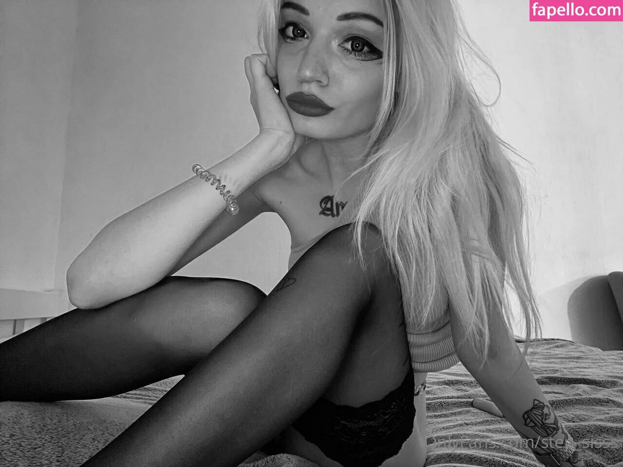 skinny_tyan Onlyfans Photo Gallery 