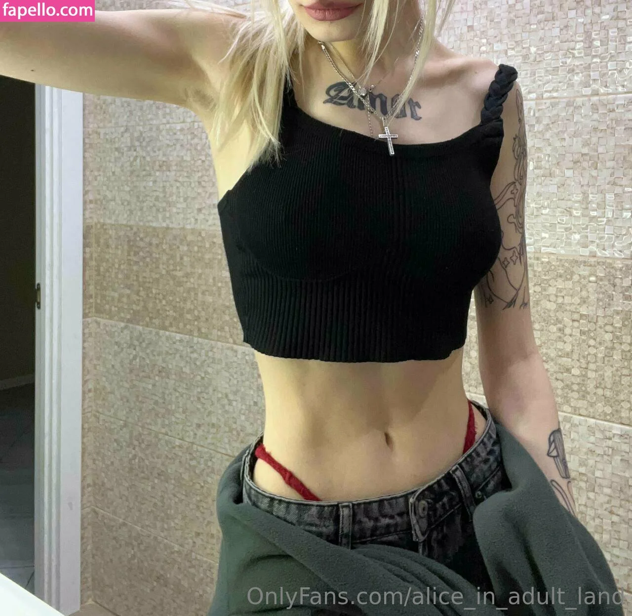 skinny_tyan Onlyfans Photo Gallery 