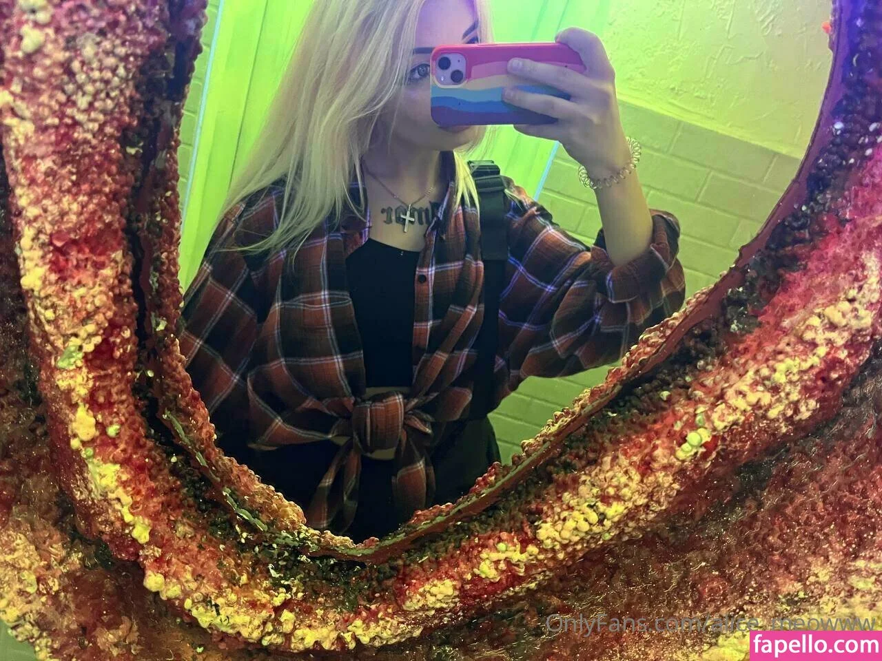 skinny_tyan Onlyfans Photo Gallery 