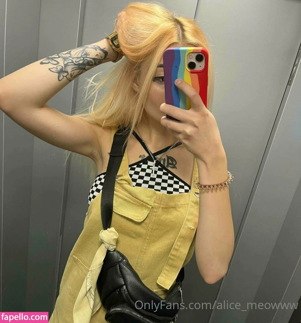 skinny_tyan Onlyfans Photo Gallery 