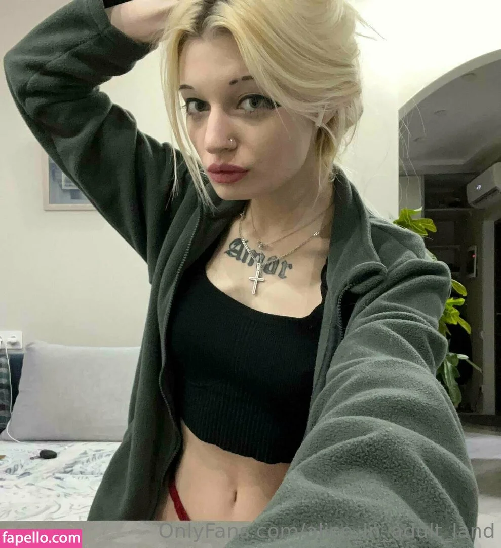 skinny_tyan Onlyfans Photo Gallery 