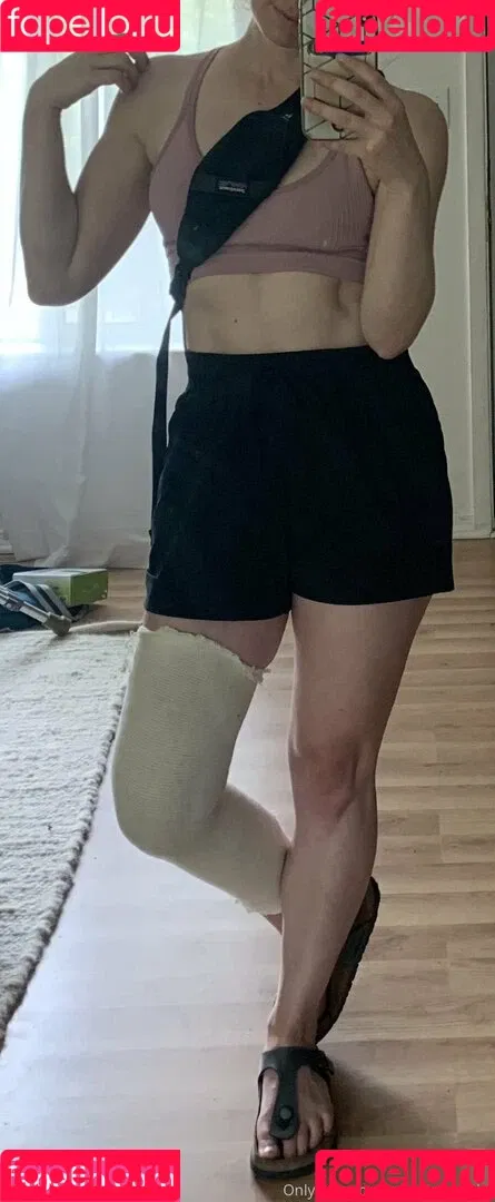 submissive-gigi Onlyfans Photo Gallery 