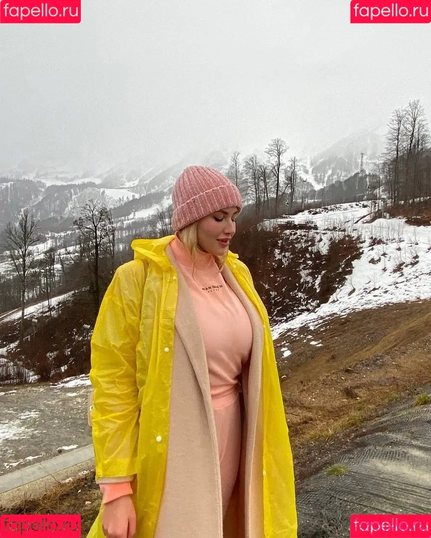 Merelin_ Onlyfans Photo Gallery 