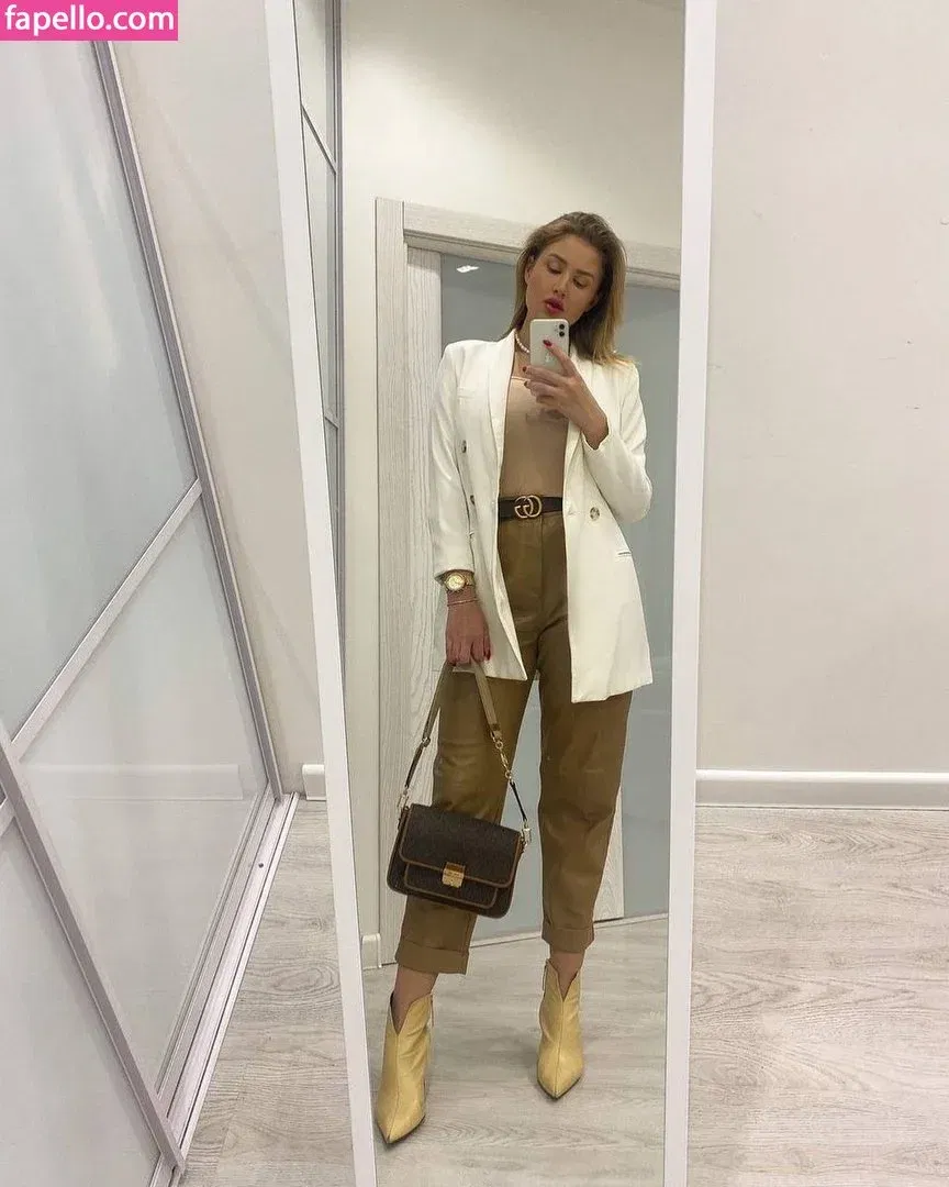 Merelin_ Onlyfans Photo Gallery 