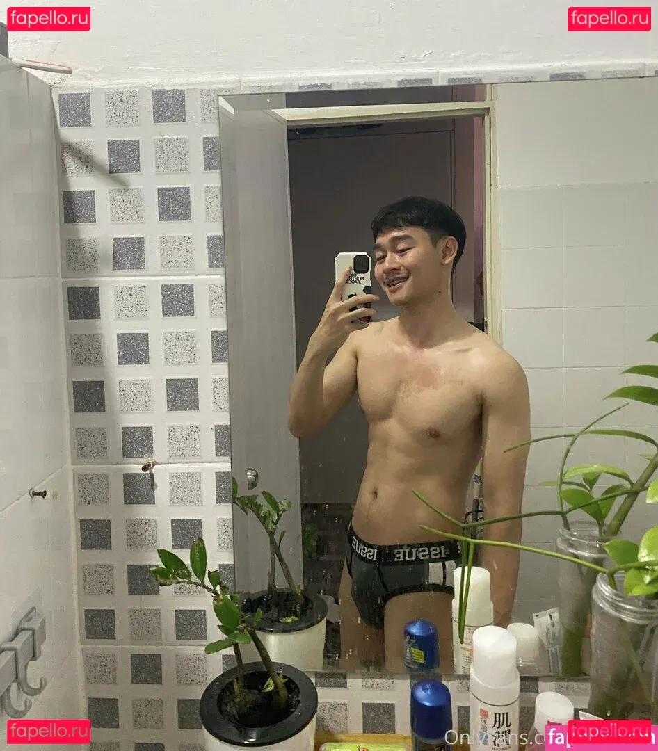 mentros Onlyfans Photo Gallery 