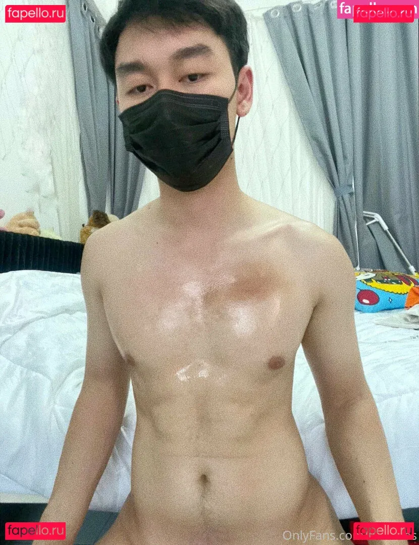 mentros Onlyfans Photo Gallery 