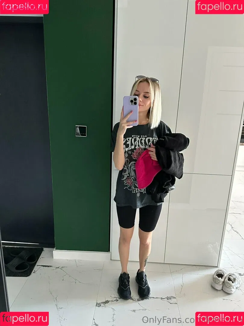 kassaria Onlyfans Photo Gallery 