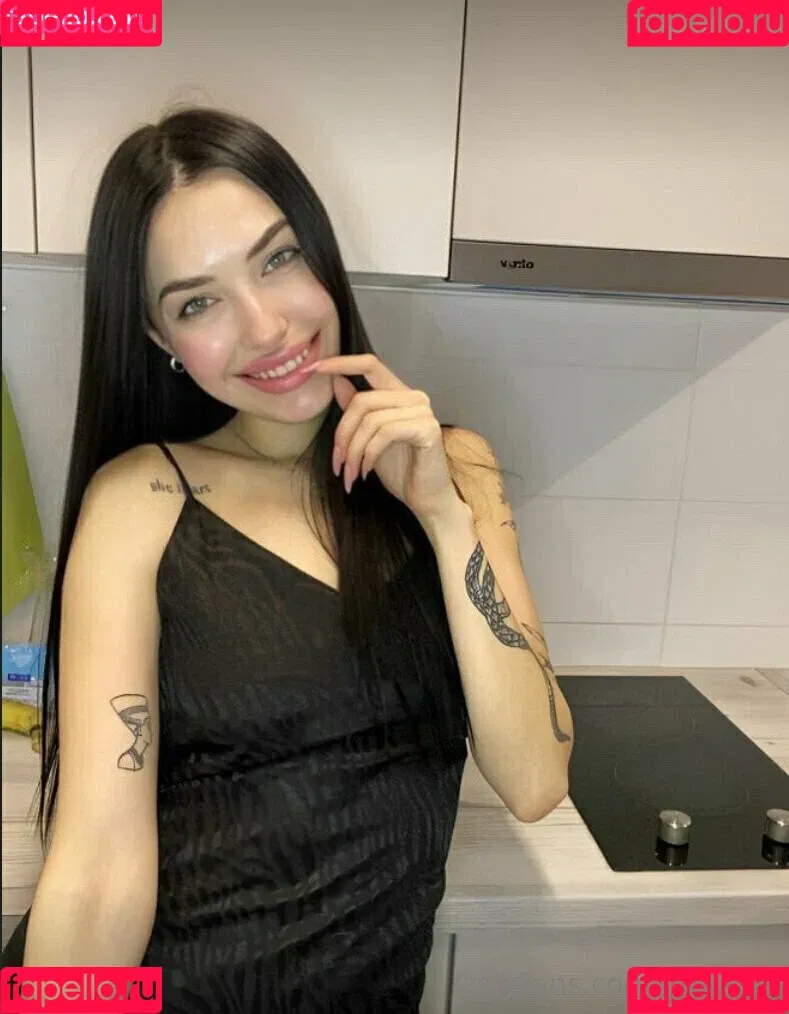 kassaria Onlyfans Photo Gallery 