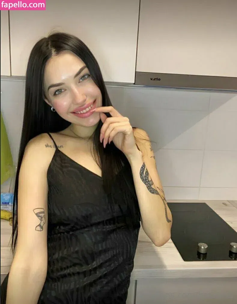 kassaria Onlyfans Photo Gallery 