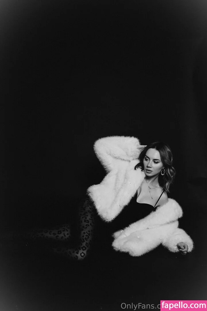 kassaria Onlyfans Photo Gallery 