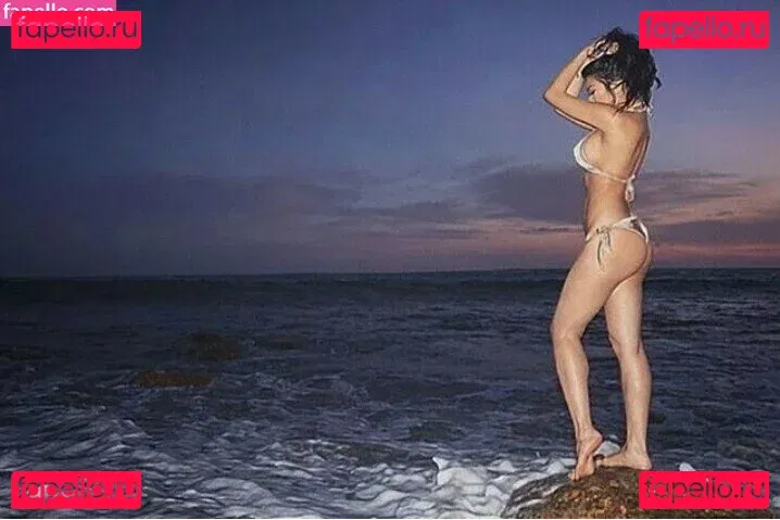 desbaby_1995 Onlyfans Photo Gallery 