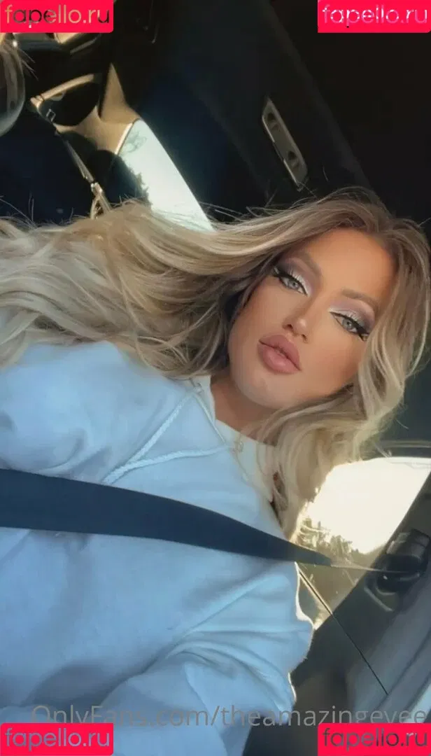 theeveemarie Onlyfans Photo Gallery 