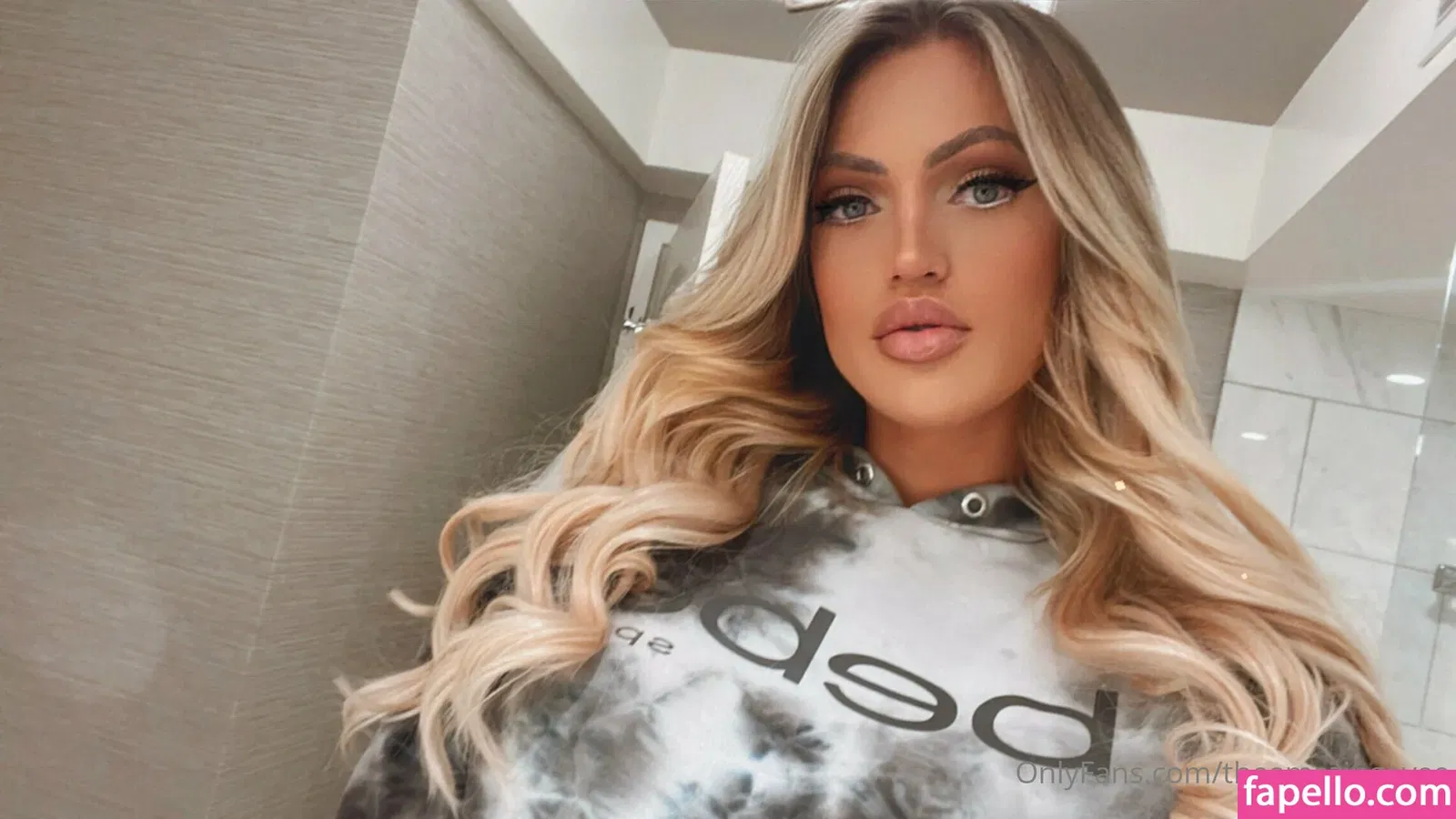 theeveemarie Onlyfans Photo Gallery 