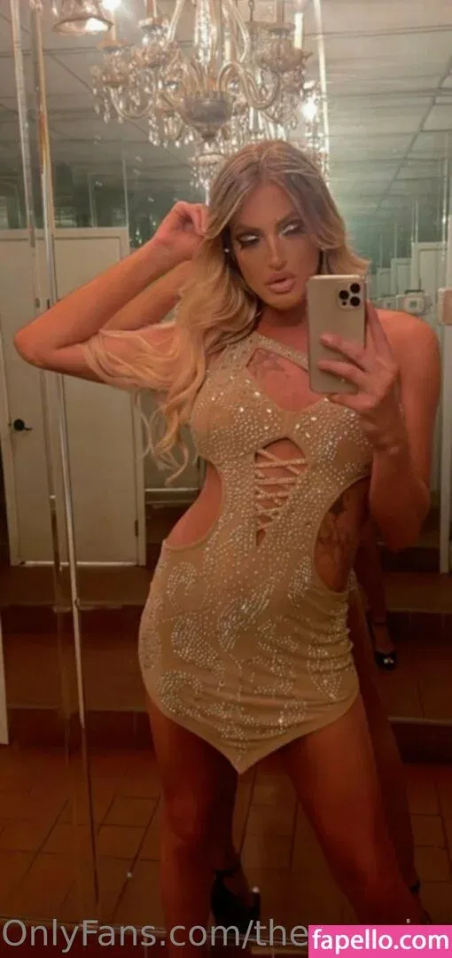 theeveemarie Onlyfans Photo Gallery 