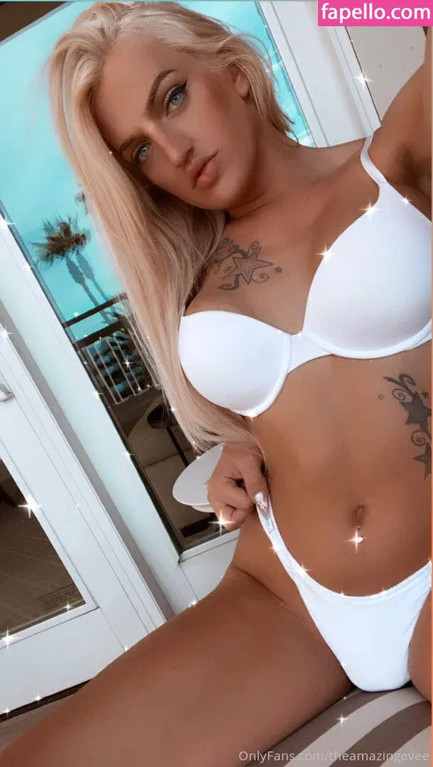 theeveemarie Onlyfans Photo Gallery 