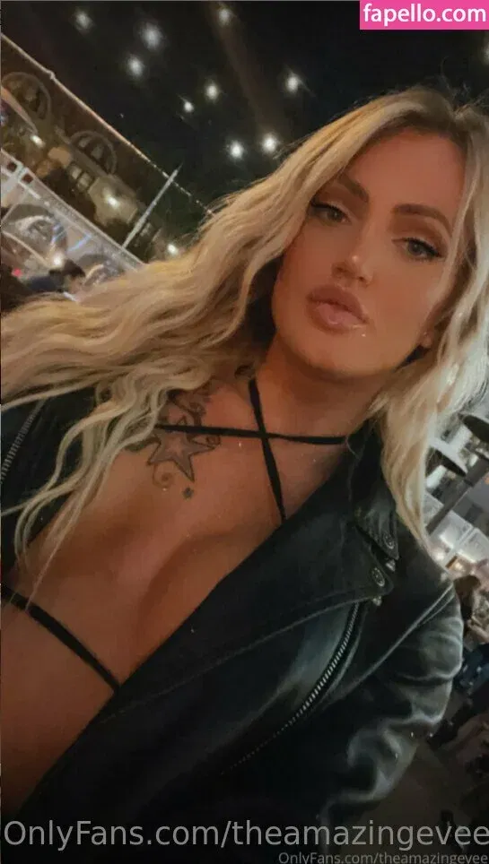 theeveemarie Onlyfans Photo Gallery 