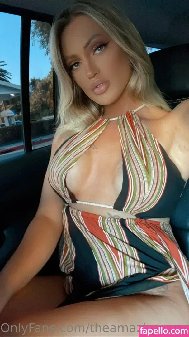 theeveemarie Onlyfans Photo Gallery 