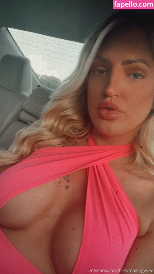 theeveemarie Onlyfans Photo Gallery 