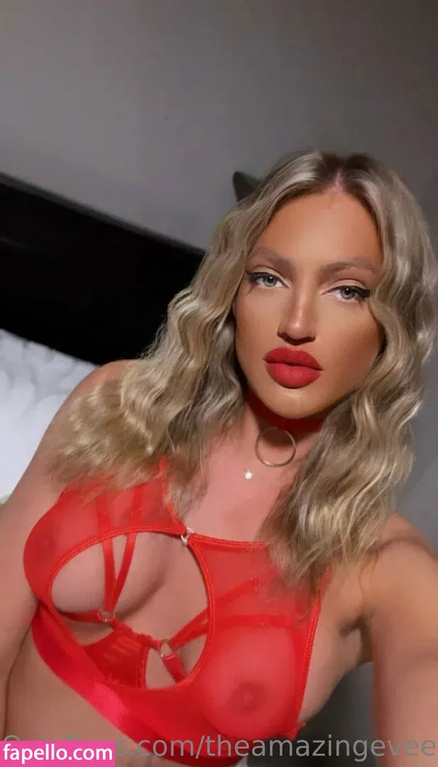 theeveemarie Onlyfans Photo Gallery 
