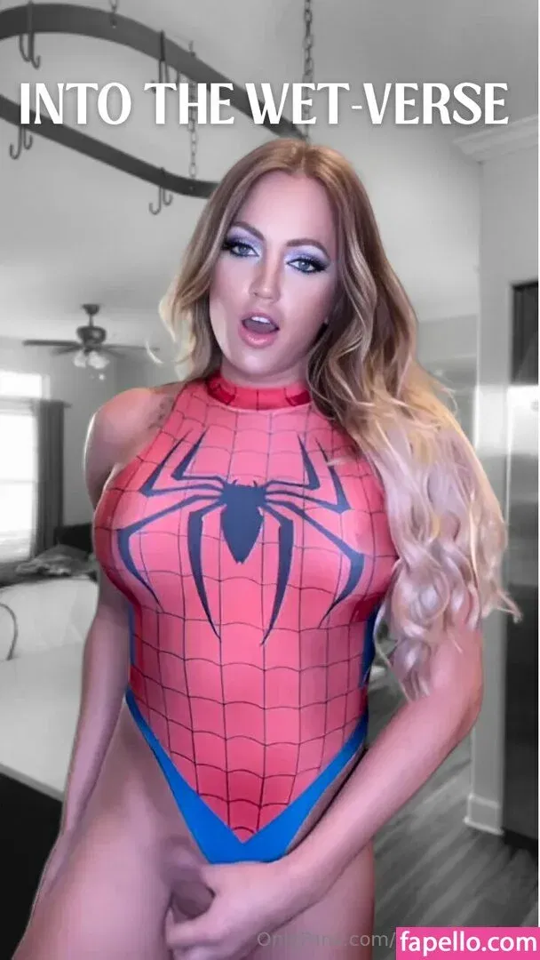 theeveemarie Onlyfans Photo Gallery 