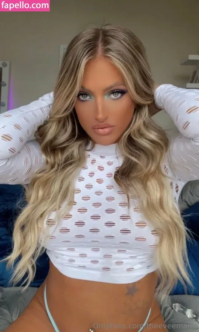 theeveemarie Onlyfans Photo Gallery 