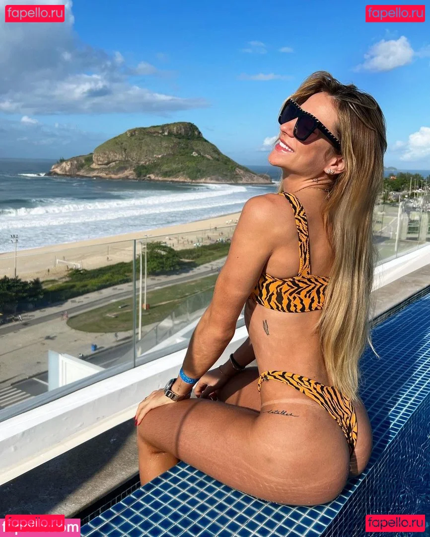 Gabi Martins Onlyfans Photo Gallery 