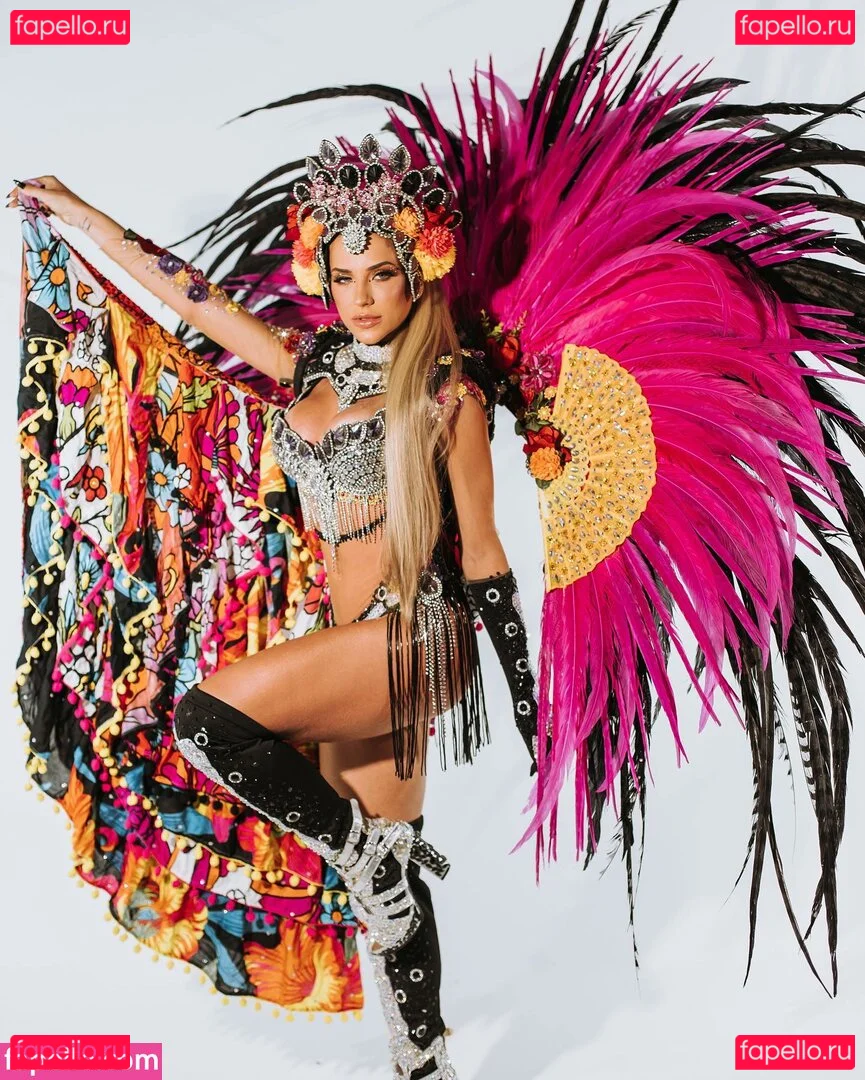 Gabi Martins Onlyfans Photo Gallery 