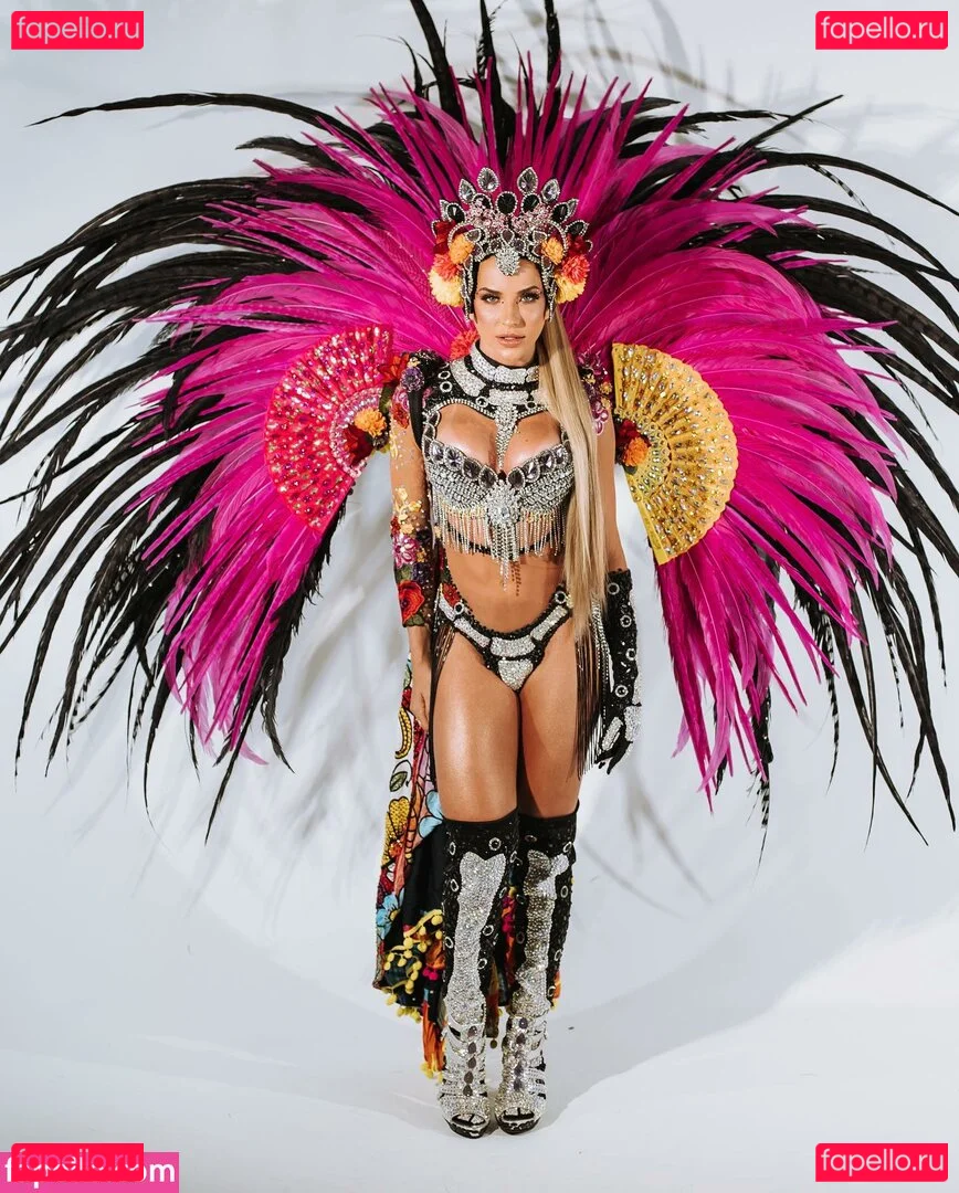 Gabi Martins Onlyfans Photo Gallery 