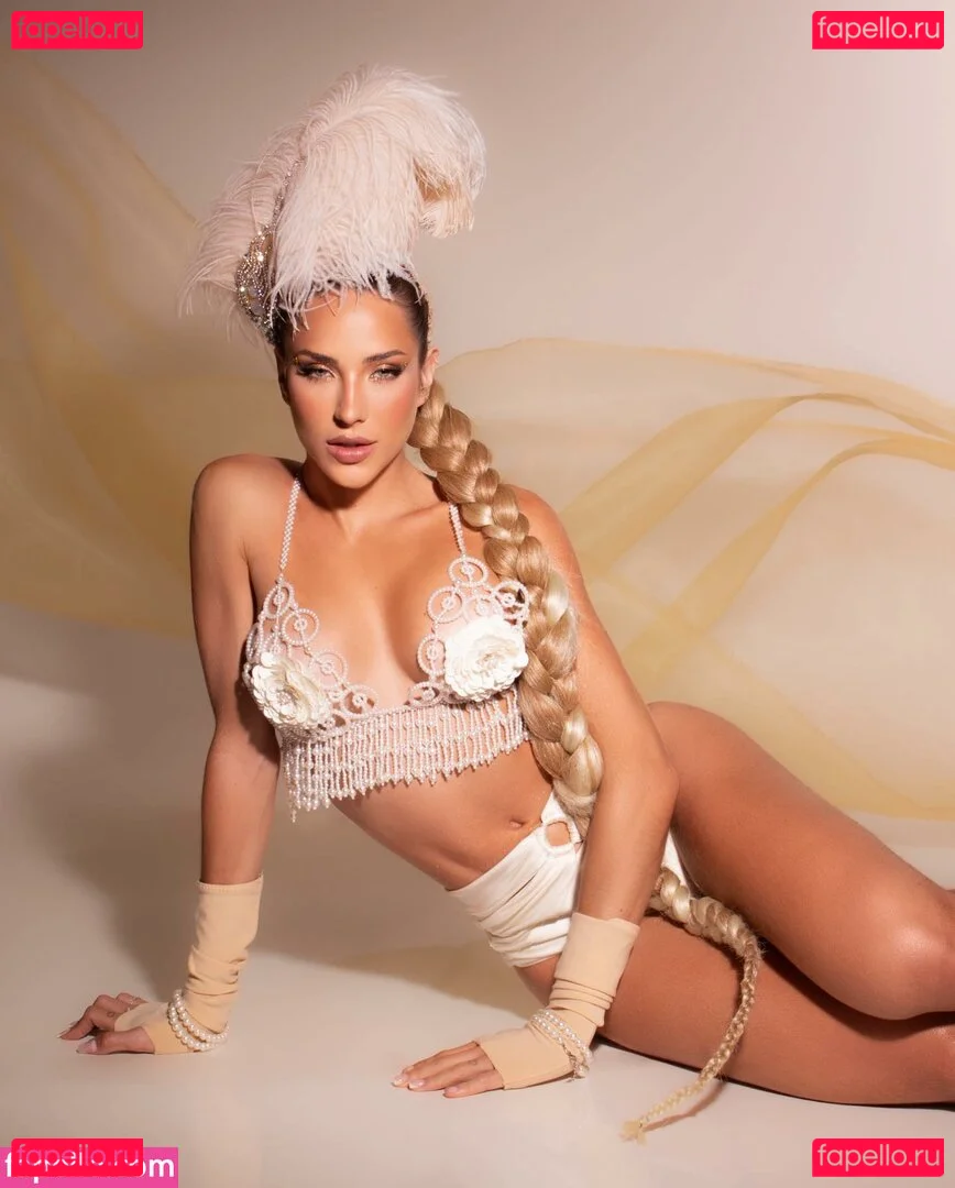 Gabi Martins Onlyfans Photo Gallery 