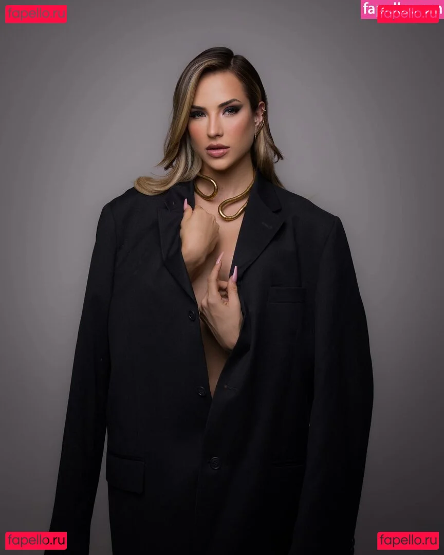 Gabi Martins Onlyfans Photo Gallery 