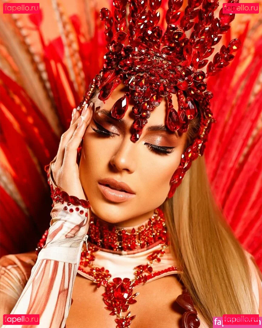 Gabi Martins Onlyfans Photo Gallery 