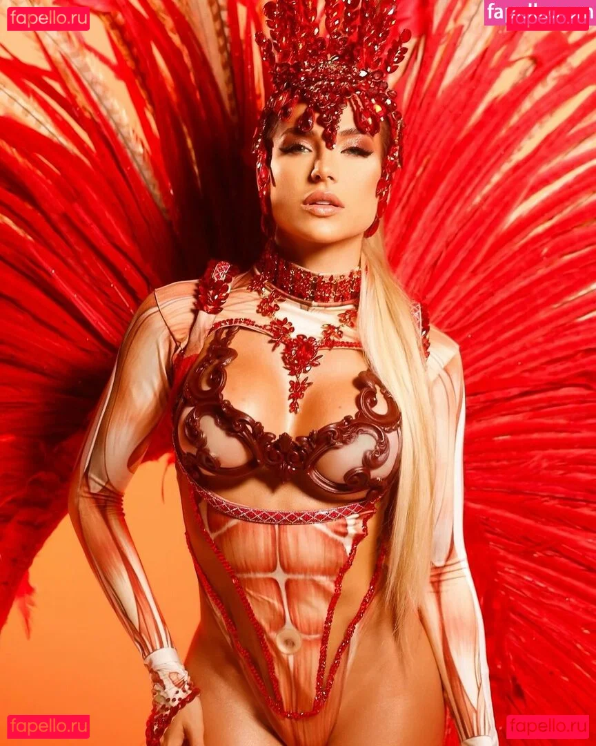 Gabi Martins Onlyfans Photo Gallery 