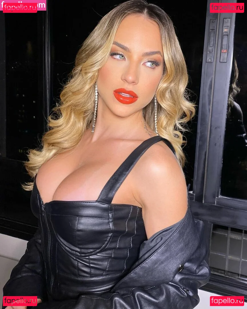 Gabi Martins Onlyfans Photo Gallery 