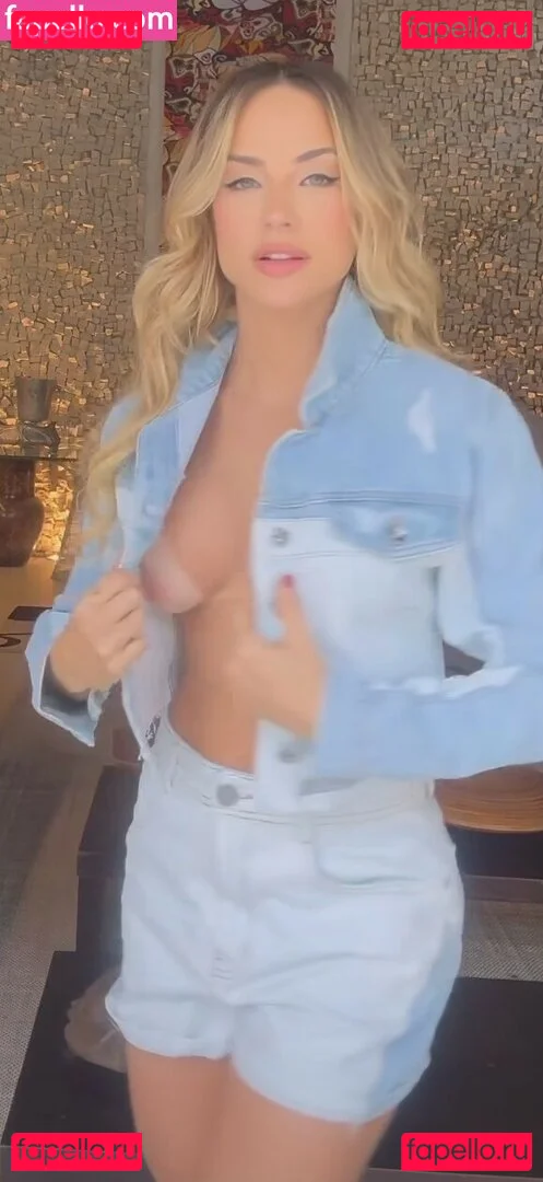 Gabi Martins Onlyfans Photo Gallery 