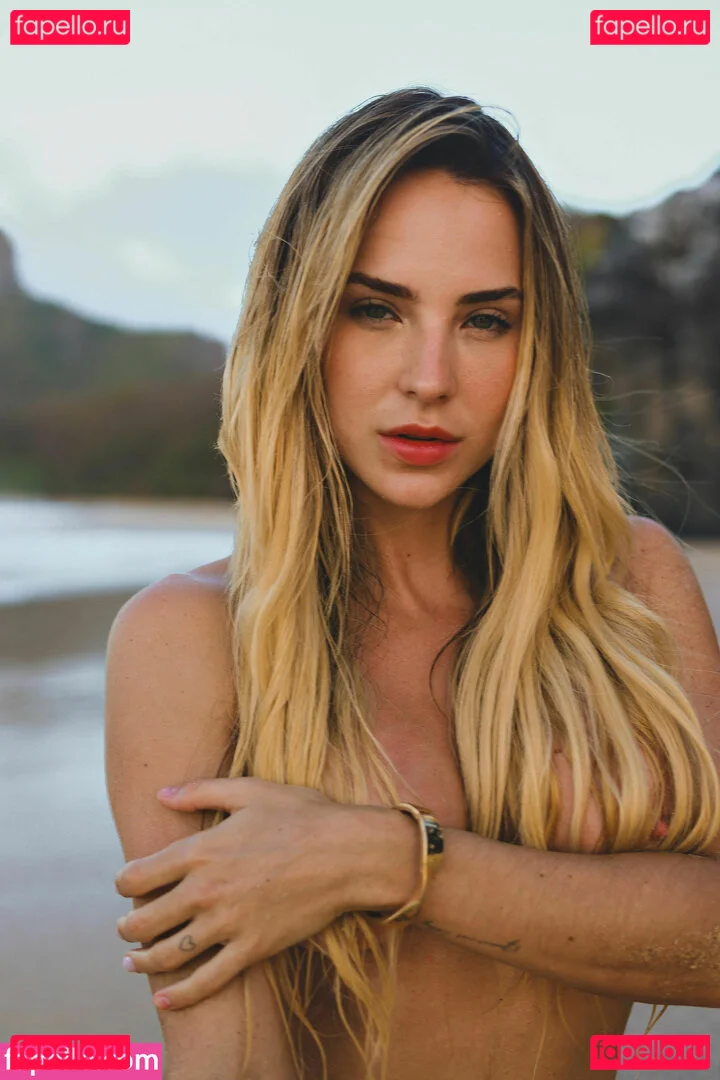 Gabi Martins Onlyfans Photo Gallery 