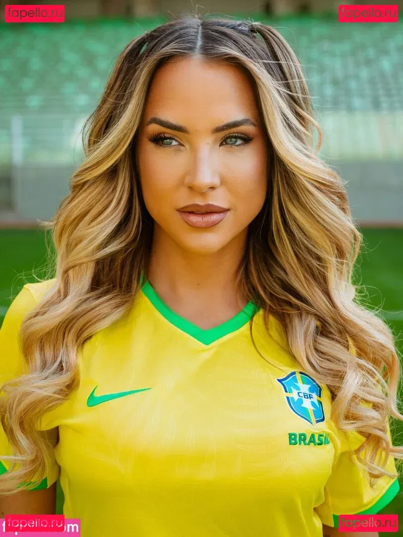 Gabi Martins Onlyfans Photo Gallery 