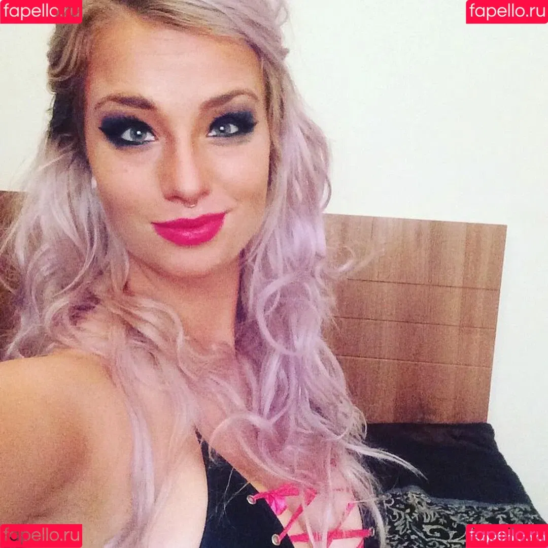 Ruby Rogue Onlyfans Photo Gallery 