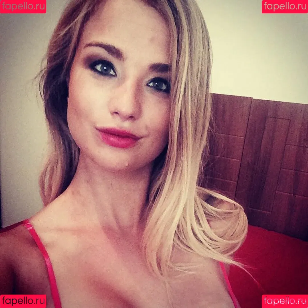 Ruby Rogue Onlyfans Photo Gallery 