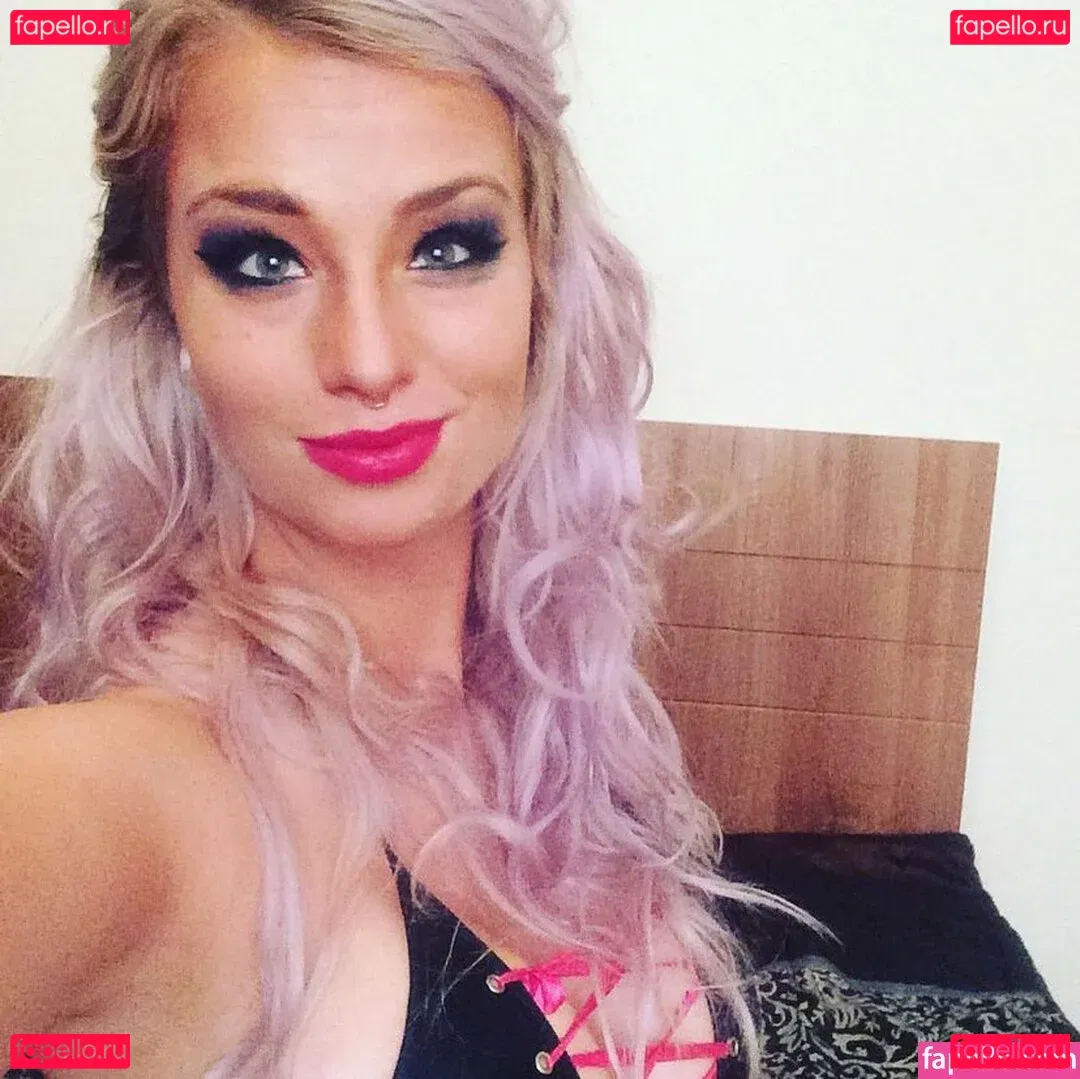 Ruby Rogue Onlyfans Photo Gallery 