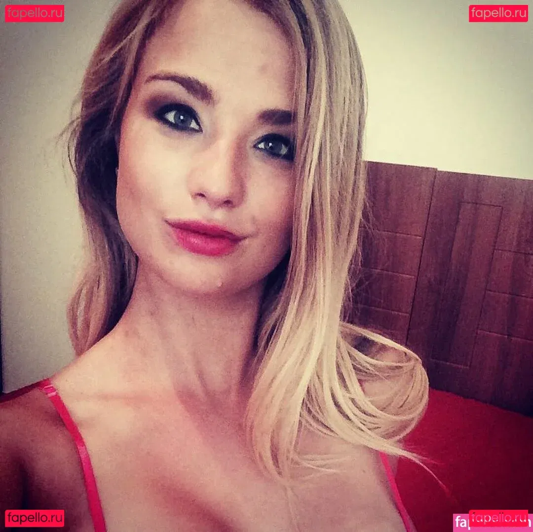 Ruby Rogue Onlyfans Photo Gallery 