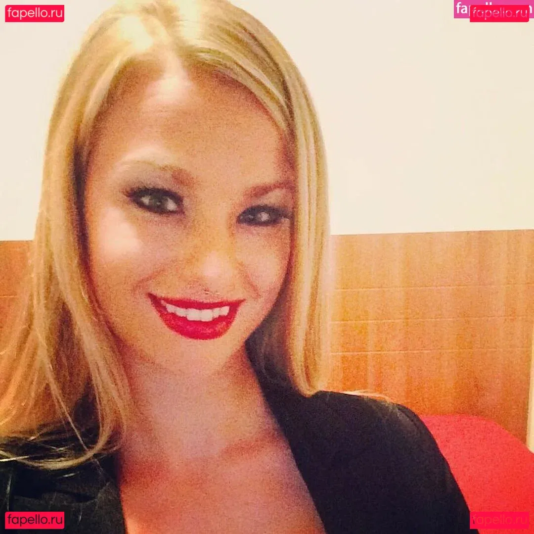 Ruby Rogue Onlyfans Photo Gallery 