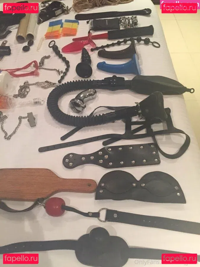 mc_joris Onlyfans Photo Gallery 