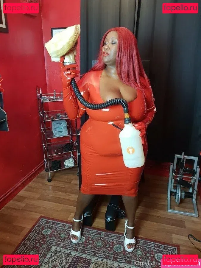 mc_joris Onlyfans Photo Gallery 