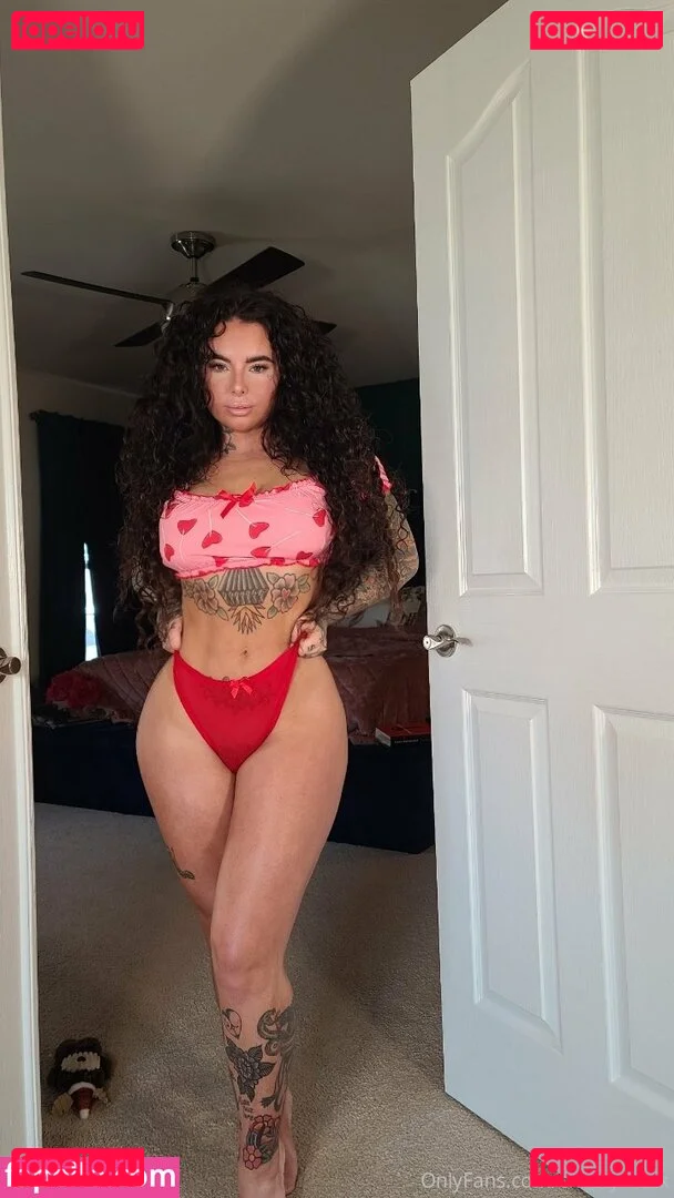 christymack Onlyfans Photo Gallery 