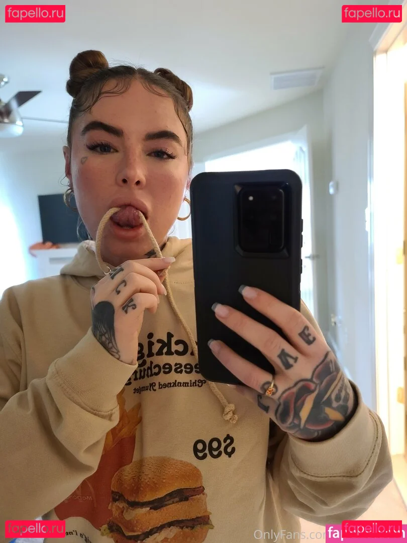 christymack Onlyfans Photo Gallery 